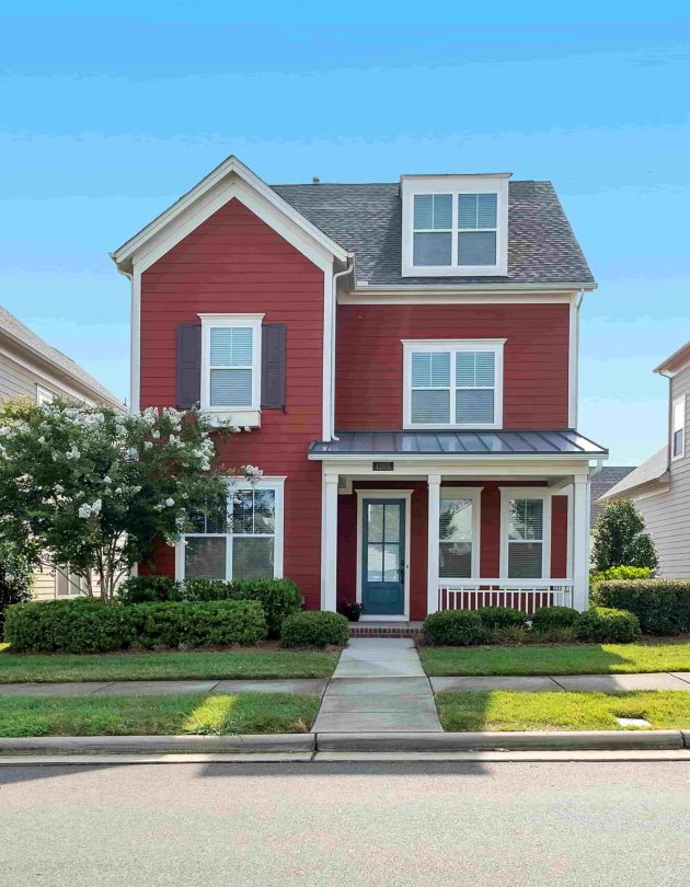 zac-gudakov-wwqZ8CM21gg-unsplash-min